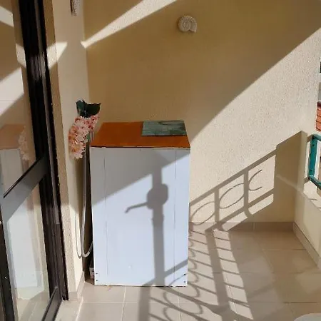 Flat Over The Sea 1min To The Beach Apartment